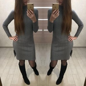 Платье Любимый всеми девушками наряд – платье. Одной из самых необычных его моделей является платье-водолазка. Загадочное, элегантное, сексуальное. Необыкновенно мягкое! Кашемир Размер 44-48
Длина - 9