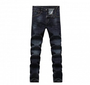 Стильные темно-синие джинсы