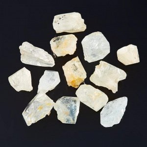 Кристалл топаз Казахстан (1-1,5 см) 1 шт