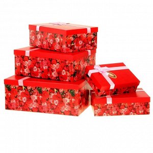 Набор подарочных коробок 5 в1 "Алые розы"