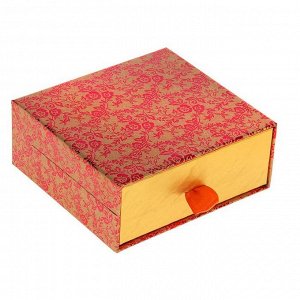 Коробка подарочная "Пенал", цвет красный, 12,5 х 12,5 х 5 см