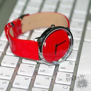 Наручные часы "Гранат" (красные)