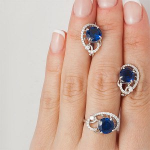 Серебряное кольцо с фианитом синего цвета 028