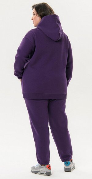 БРЮКИ B133 фиолетовый Брюки умеренного объёма,карманы в швах, низ на резинке.
Материал
COTTON с начесом плотный
ХЛОПОК 92% ЭЛАСТАН 8%