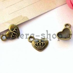 Винтажная подвеска Сердечко с короной