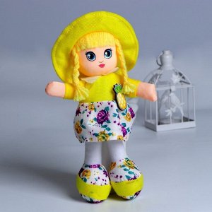 Milo toys Мягкая кукла «Ева», с брошью, 15х20 см