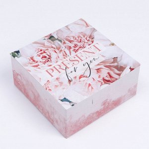 Подарочная Коробка сборная «Present», 15 × 15 × 7 см