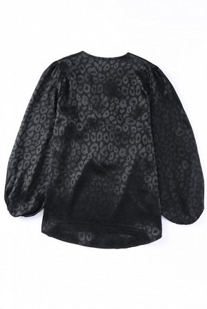 Черная блуза из атласной ткани с леопардовым принтом