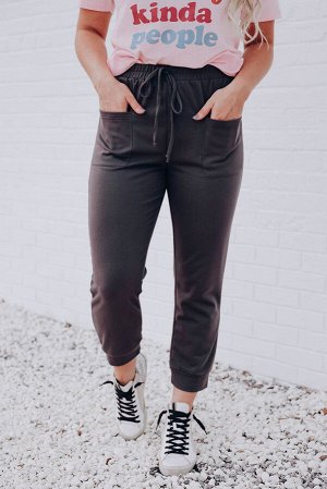 Черные трикотажные брюки с карманами