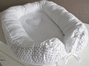 Babynest (гнездышко-кокон для младенца)