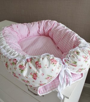 Babynest (гнездышко-кокон для младенца)