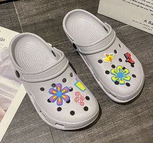 Кроксы с съемной аппликацией, не скользящие легкие, серый