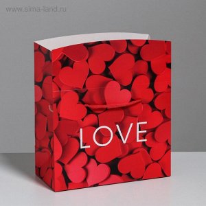 Пакет—коробка «Love», 23 × 18 × 11 см