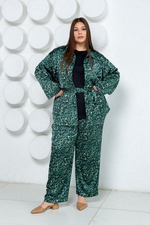 Рубашка зеленая