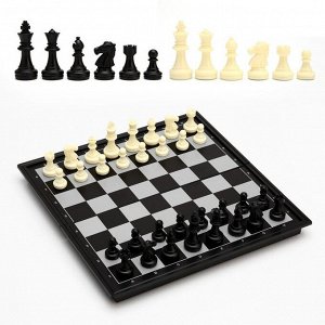 Шахматы с шашками и нардами «Классика», 3 в 1, магнитная доска 25x25 см