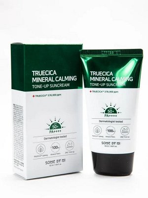 Солнцезащитный крем для лица Truecica Mineral Calming Tone-Up Suncream SPF50+ PA++++ 50мл