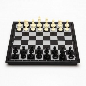 Шахматы с шашками и нардами «Классика», 3 в 1, магнитная доска 25x25 см