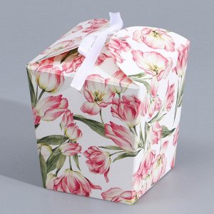 Коробка бонбоньерка, упаковка подарочная, «Цветы», 7.5 х 8 х 7.5 см