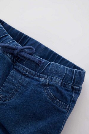 Джинсовые брюки для маленьких мальчиков