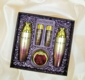Набор для АНТИВОЗРАСТНОГО ухода с муцином улитки ROYAL PREMIUM SNAIL 3 SET
