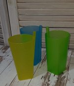 СТАКАН С ТРУБОЧКОЙ