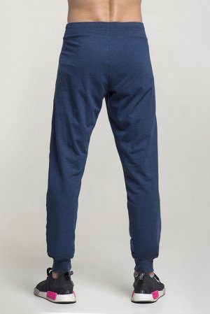 Брюки Ткань:Futer б/н,мужские брюки  на поясе с карманами и манжете