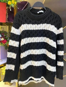 Свитер Стильный свитер
Единый размер
Длины 70 см