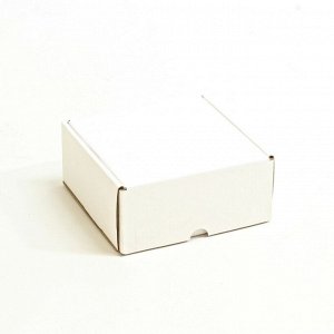 Коробка (5шт) плотная почтовая с клапанами 150*150*70 белая
