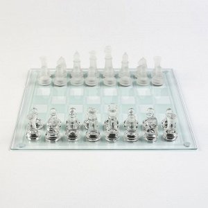 Шахматы стеклянные, доска 35 х 35 см