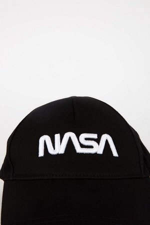 Мужская кепка с вышивкой НАСА