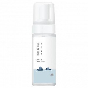 Очищающая пузырьковая пенка с морской водой Round Lab 1025 Dokdo Bubble Foam