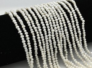 Бусины из жемчуга шарик 3-4мм белый, 36см, 139 бусин