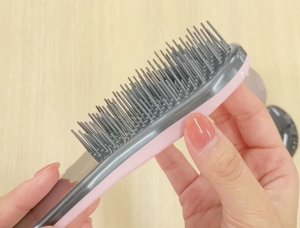 Daiso Объемная щетка для волос (14,5 см), Япония