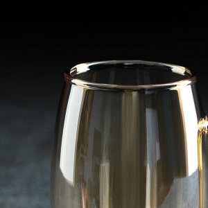 Набор для напитков из стекла Magistro «Голден», 5 предметов: кувшин 1,8 л, 4 кружки 300 мл, цвет золотой
