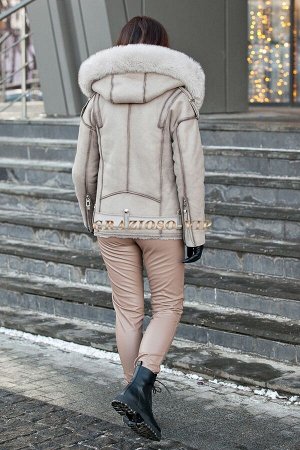 Дубленка Авиатор с капюшоном