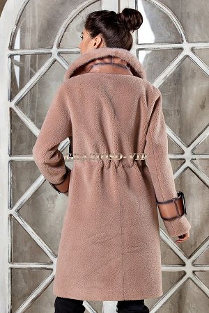 Комбинированная шубка из овечьей шерсти