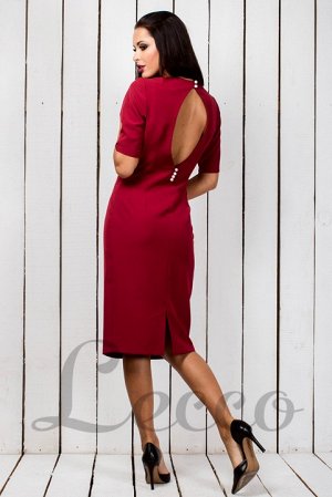 Платье Материал: Креп костюмкаДлина : ниже коленаДлина рукава: 1/4 короткийЦвет: бордовый