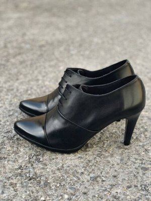 БОТИЛЬОНЫ Демисезонные туфли от испанского производителя DESIREE · 1398 Negro