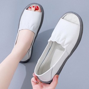 Женские туфли с открытым мыском и функциональным задником, на плоской подошве, цвет белый
