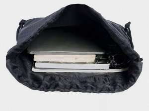 Рюкзак Рюкзак-сумка для спорта, путешествий и занятий фитнесом.
Лямки регурилируются по длине.
Прочный, легкий, вместительный.
Очень прочные шнурки-лямки.
Имеет дополнительный карман на молнии с наруж