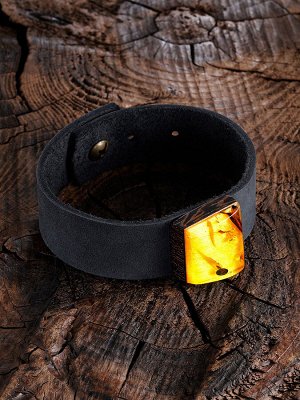 Широкий кожаный браслет «Индонезия» с натуральным лимонным янтарём и деревом