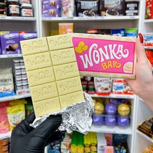 Wonka Bar White Ruby 150g - Шоколад Вонка. Бело-рубиновый шоколад