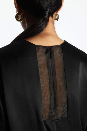 Платье миди со вставками из органзы черное