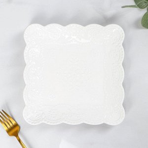 Тарелка фарфоровая квадратная Доляна «Сьюзен», 20?20 см, цвет белый