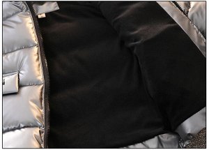 Куртка зимняя с надписями  на карманах fashion, а на спине boys