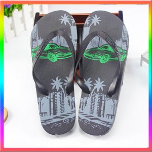 Шлепки Сланцы (или шлепки) — это удобная летняя обувь, в которой можно ездить за город, ходить на пляж. Они подходят и для повседневной носки, так как обеспечивают максимальную вентиляцию стопы, их ле