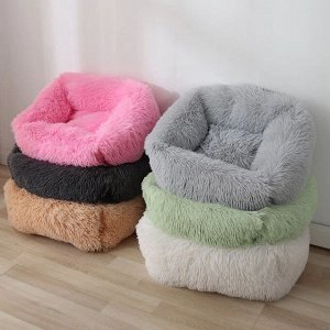 Лежанка для собак и кошек 60*50 см.