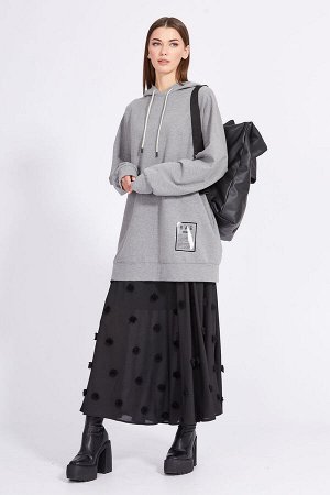 Юбка Рост: 170 Состав ткани: Юбка: Вискоза-100% ; Подкладка: ПЭ-100% ; Юбка выполнена из крепа с объемной вышивкой. Юбка А-образного силуэта, покроя "полусолнце", на притачном поясе, расширена к низу,