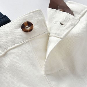 Костюм белые шорты+  голубая рубашка с подтяжками  и бабочкой