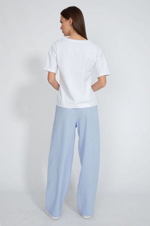 Футболка Футболка Kivviwear 4026/104 белый 
Состав: Хлопок-92%; Эластан-8%;
Сезон: Весна
Рост: 170

Джемпер свободного кроя. Удлиненный рукав, с подворотом. Принт методом термопереноса, цифровая печа